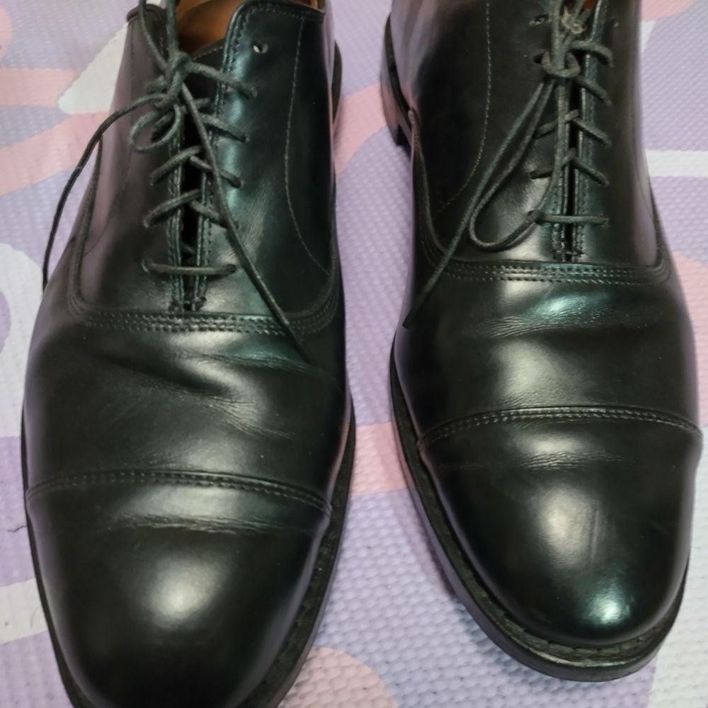 Allen Edmonds Black Leather Oxfords